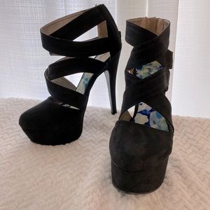 Qupid heels - size 7.5